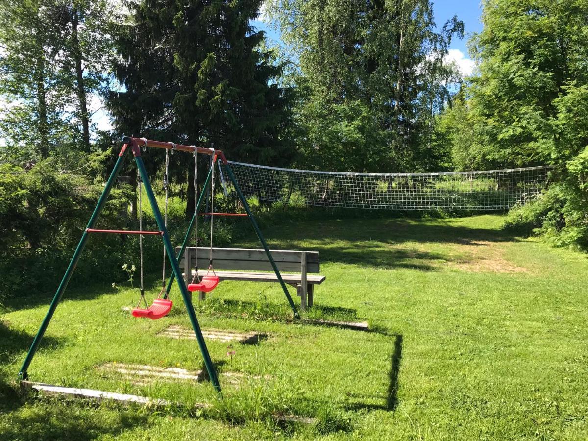 Loma-Laattaja Villa Hyrynsalmi Luaran gambar