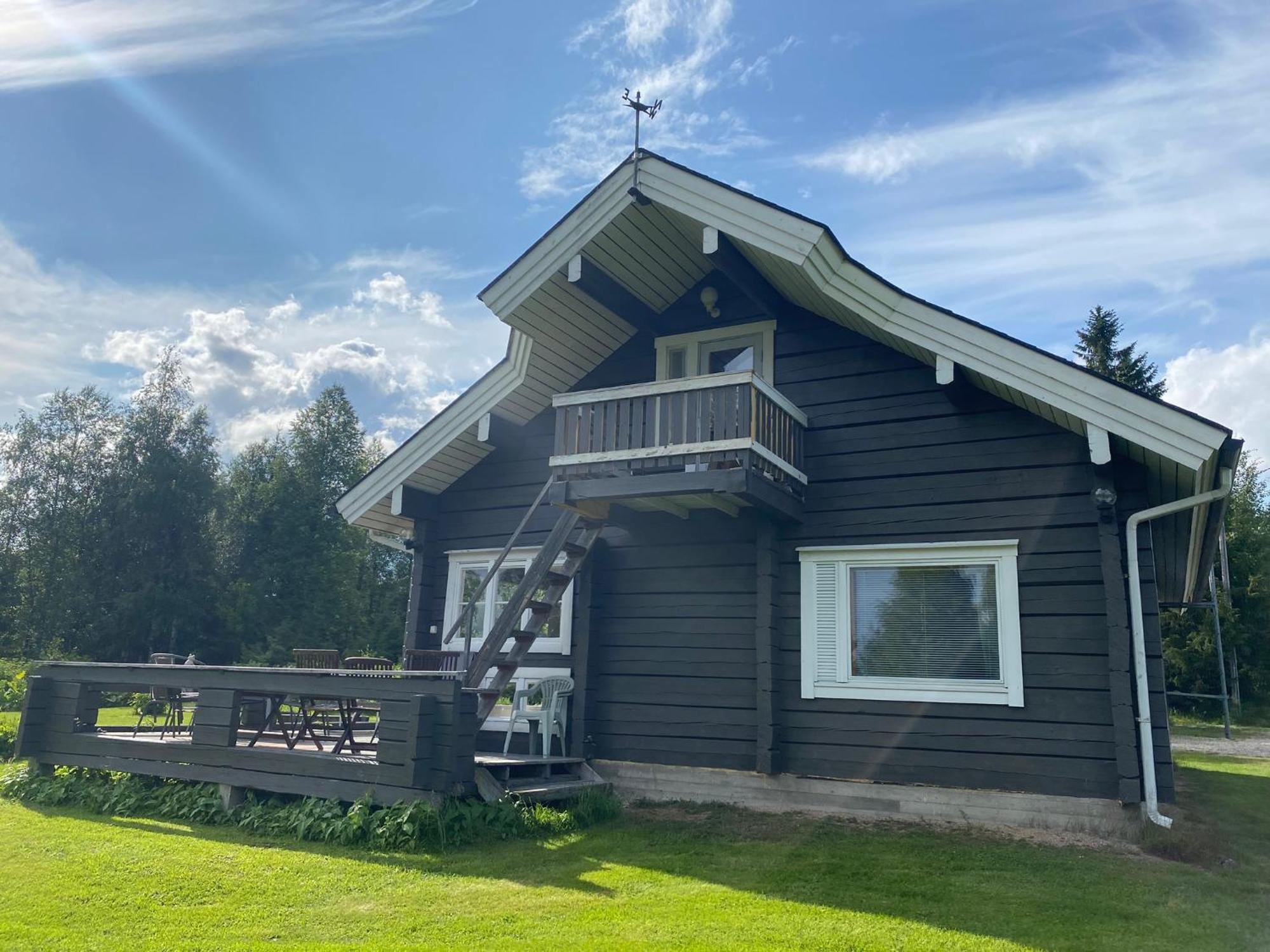 Loma-Laattaja Villa Hyrynsalmi Luaran gambar